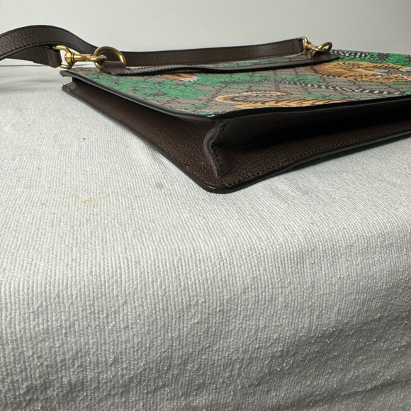 Gucci Bengal Messenger Bag - Picture 4 of 11